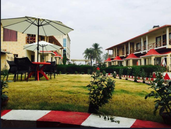 The Candlewood Park Beach Resort Mandarmani Esterno foto